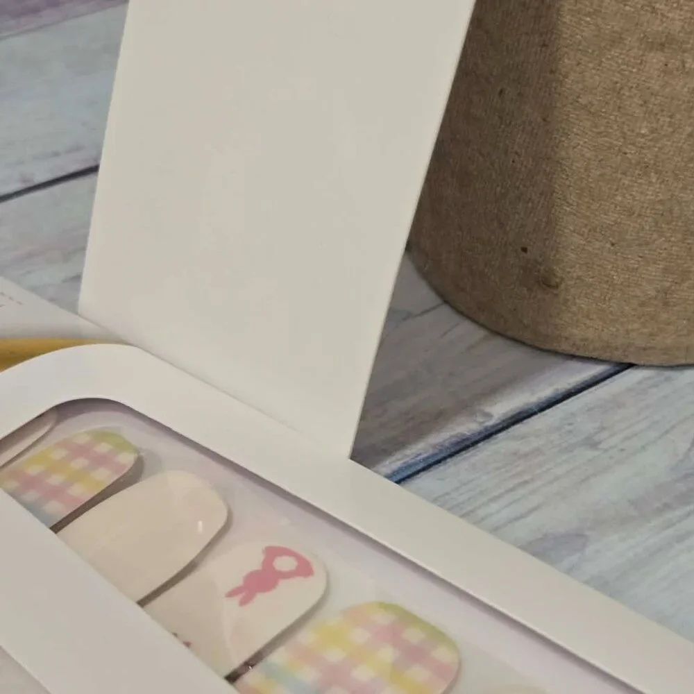 Color Street Bunny Press on Nail Designs